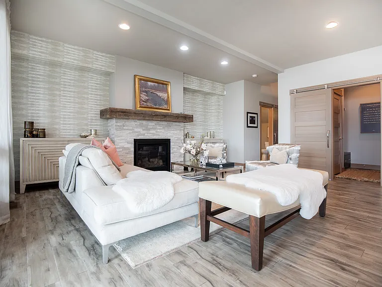 5468 Westmorland Dr — Photo 10