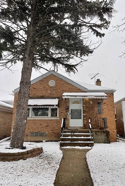 2227 Forest Ave photo 1