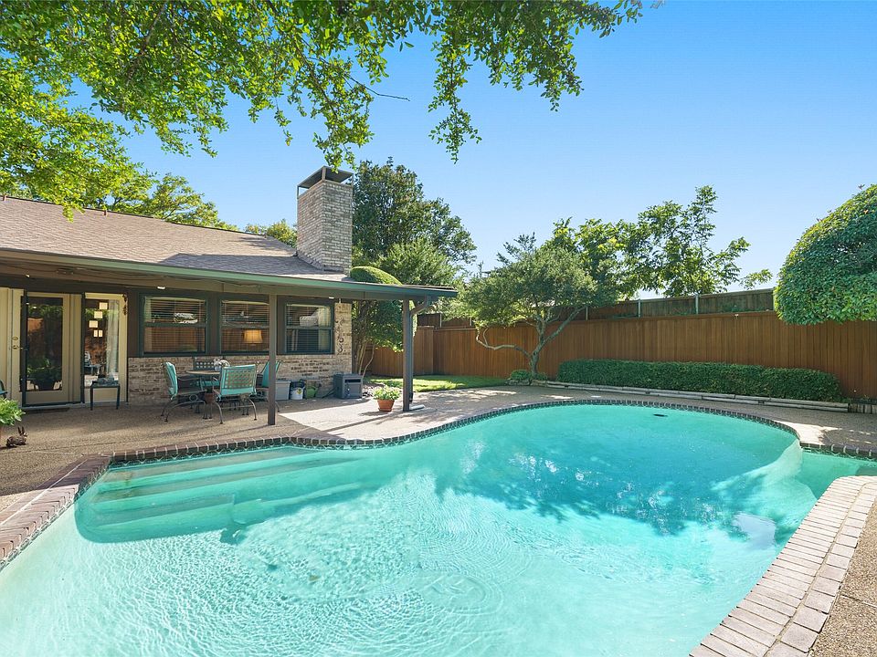 1st image of 2813 Charter Oak Dr