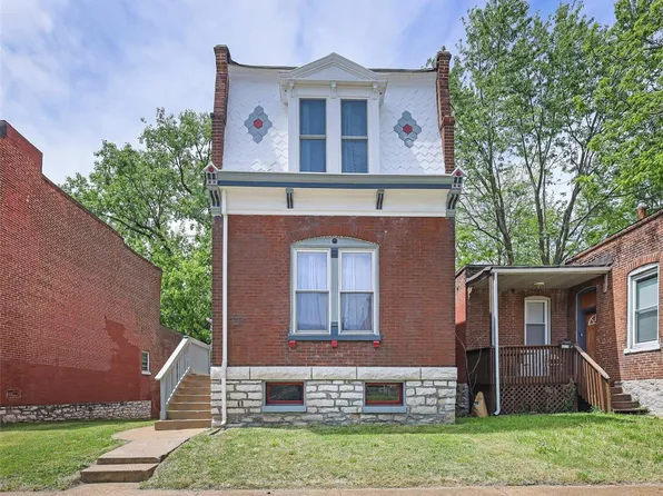 4221 Iowa Ave, Saint Louis, MO 63111