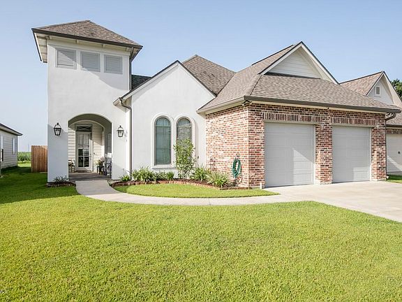 2nd image of 104 Italian Cypress Ln
