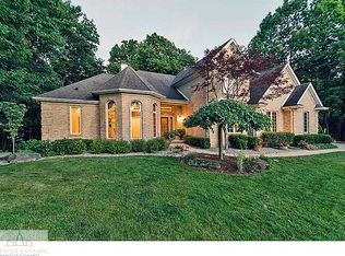 4075 Breakwater Dr, Okemos, MI 48864