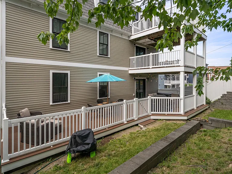 213 E Eagle St #3 — Photo 26