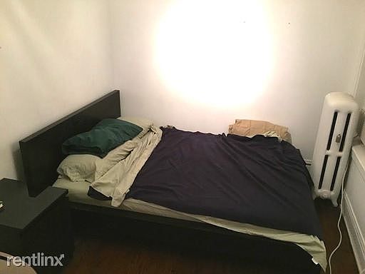4th image of 2604 N Burling St