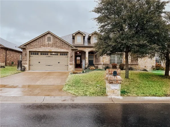9905 Houston Dr, Woodway, TX 76712