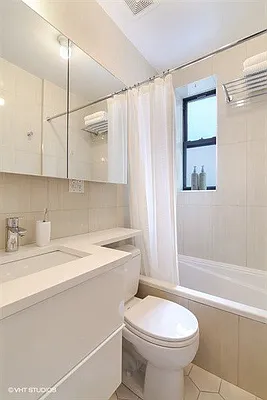 Sold by Poljan Properties Inc. | media 11