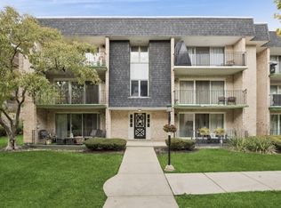 10364 Parkside Ave #C-1, Oak Lawn, IL 60453