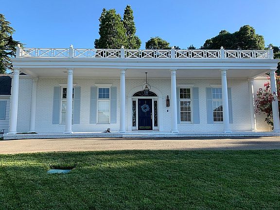 5th image of 18821 Blythswood Dr