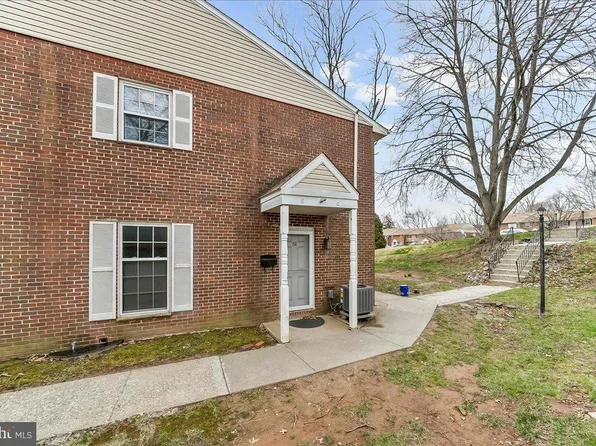 51 Zummo Way, Norristown, PA 19401