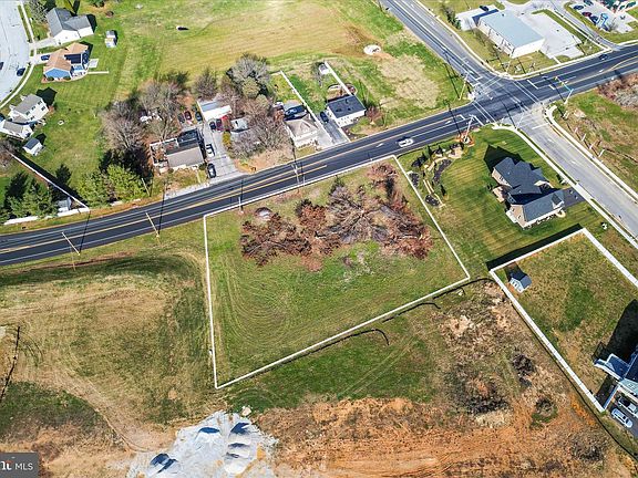 3rd image of 5955 Hanover Rd