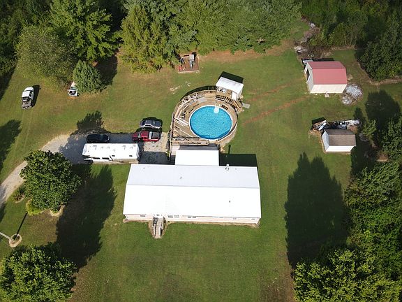 2nd image of 778 Parkhurst Rd