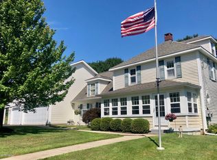 4 Patterson Rd, Lenox, MA 01240