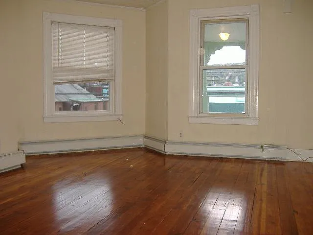 1734 Thomaston Ave #2 — Photo 10