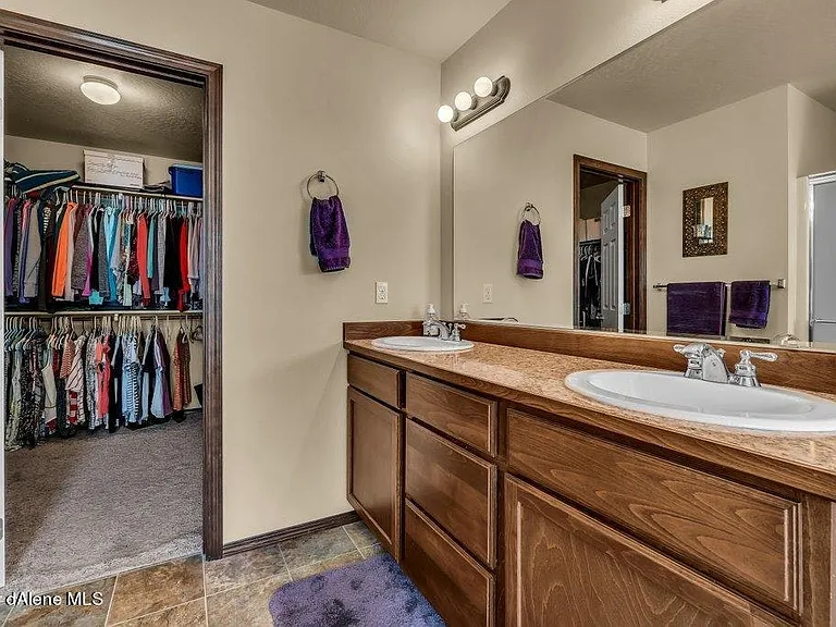8428 N Boysenberry Loop — Photo 9