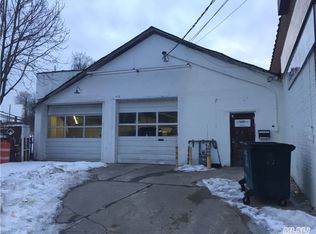 55 Myrtle St, Manhasset, NY 11030