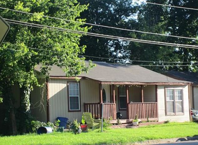 2nd image of 5816 Posey Ln