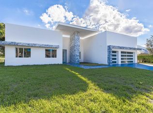 17747 Foxborough Ln, Boca Raton, FL 33496