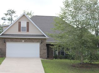 126 Berwick Cir, Bonaire, GA 31005