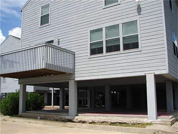 1st image of 500 Tiki Dr APT 100