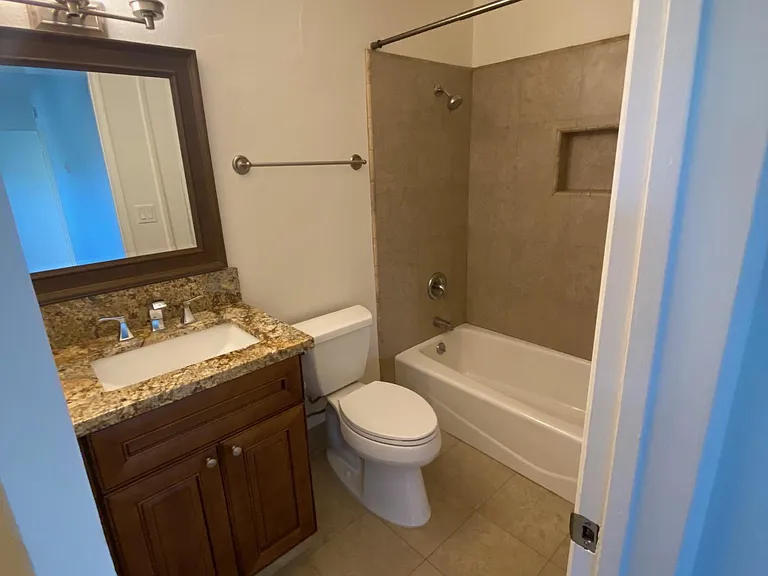 562 Hermes Ave — Photo 16