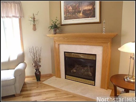 3rd image of 4696 209th Ave NE