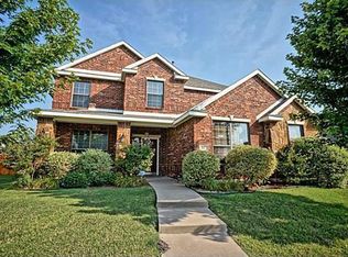 117 Fox Hollow Blvd, Forney, TX 75126