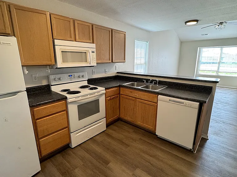 1719 Hanover Blvd — Photo 10