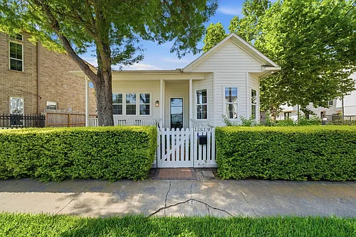 1319 Shearn St Photo 1