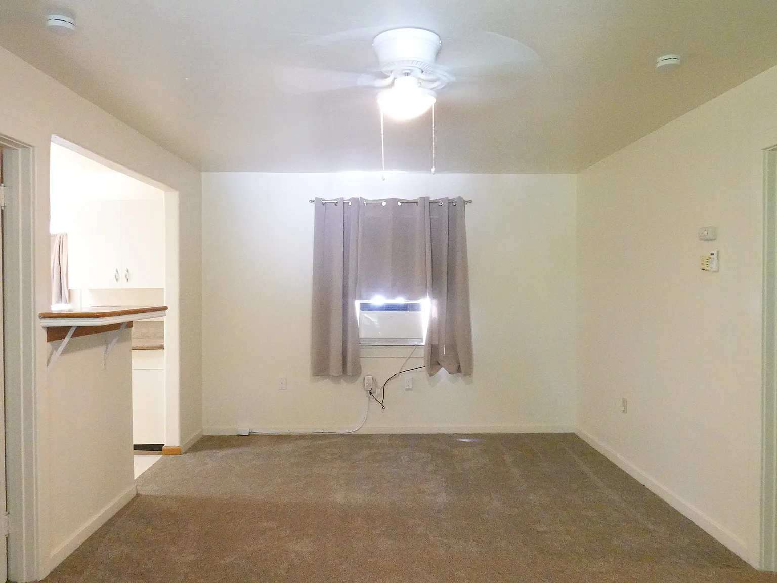2 bed, 1.0 bath, 800 sqft, $1,025 — Photo 4