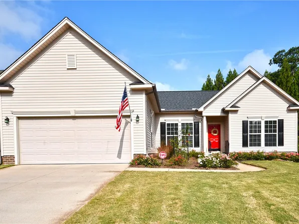 5 Kenton Finch Ct, Simpsonville, SC 29681