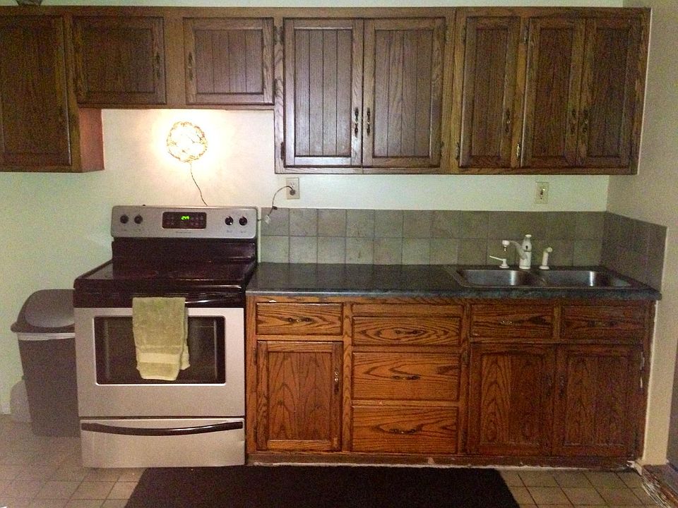 2nd image of 1286 Parkway Ave #4