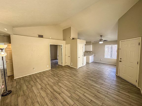 5th image of 7516 E Beach Dr