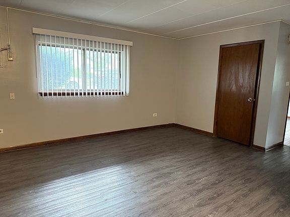 3rd image of 18509 School St #1C