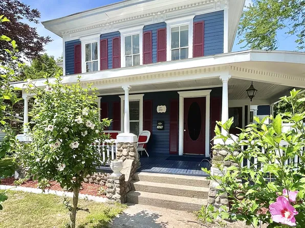 329 Pokagon St, Niles, MI 49120