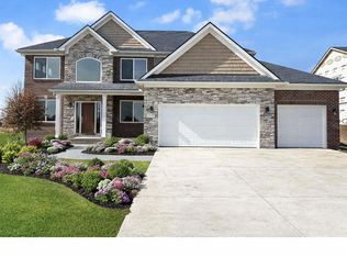 53183 Move In Ready Woodland Mdws, Chesterfield, MI