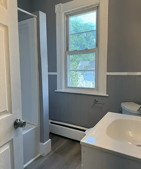 33 Suffield St #35 — Photo 21