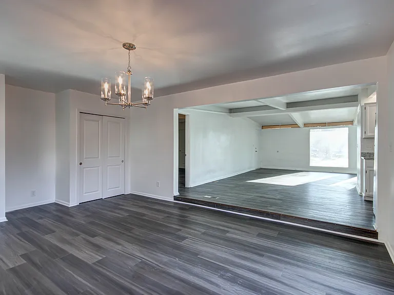 403 Whitehall Dr — Photo 10
