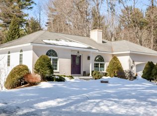 30 Scrimshaw Ln, Saco, ME 04072