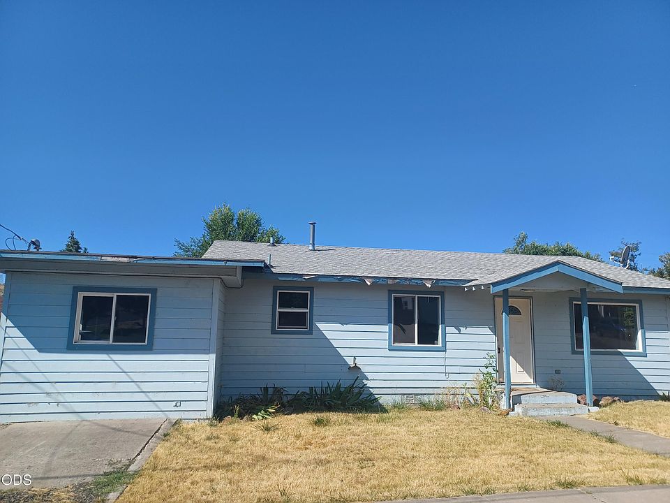 1st image of 806 N 2nd St