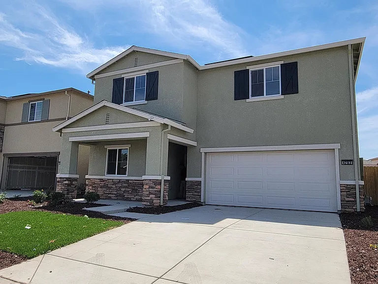 4283 Lasalle Dr — Photo 2