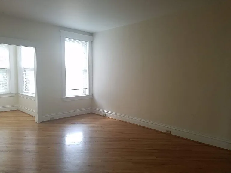324 Laurel St #1N — Photo 4