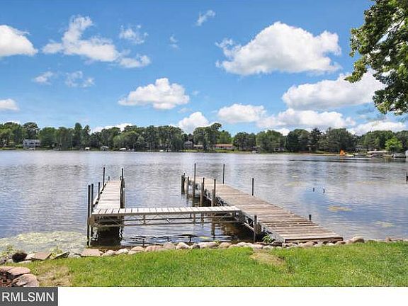 3rd image of 19552 W Tri Oak Cir NE
