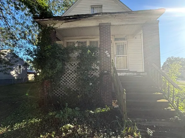 445 155th Pl, Calumet City, IL 60409