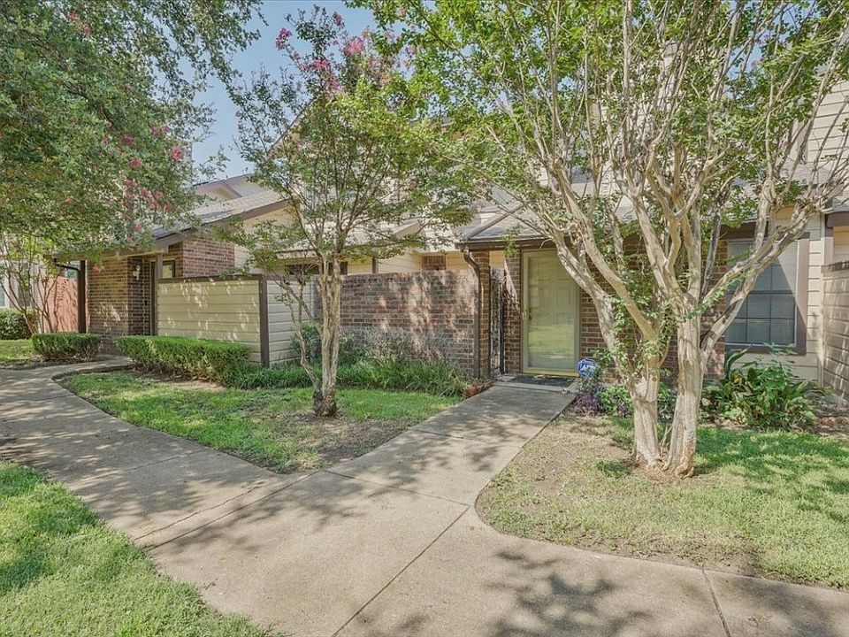 1st image of 2405 Overland Ln