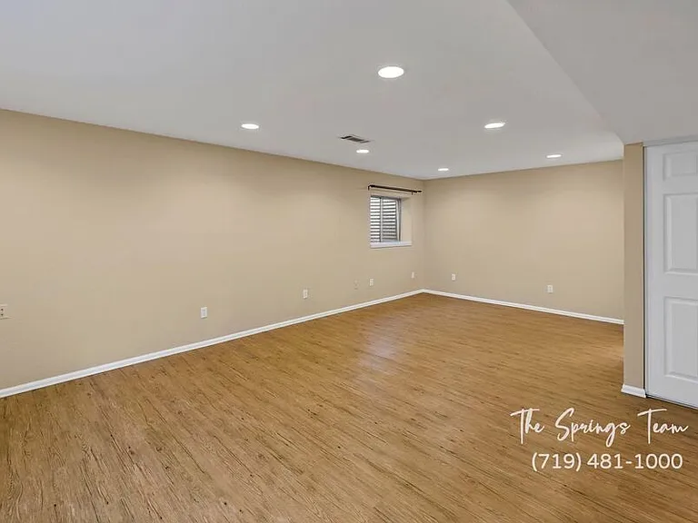 5833 Bow River Dr — Photo 26