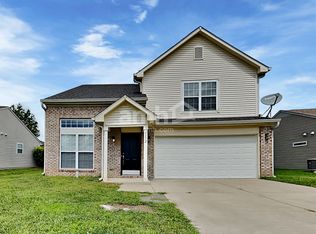 1172 Harvest Ridge Cir, Franklin, IN 46131