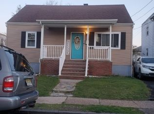 9-11 Fairchild Pl, Irvington, NJ 07111