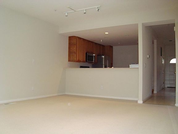 4th image of 4173 El Camino Real APT 2
