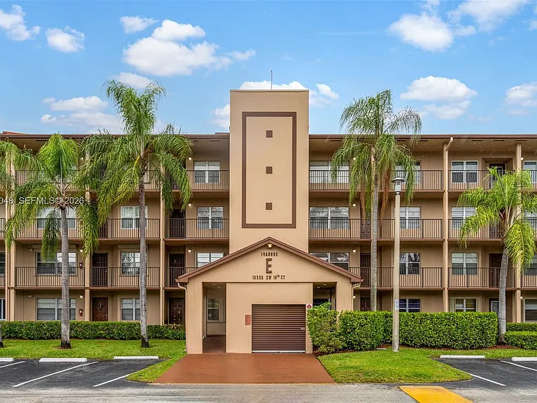 13355 SW 16th Ct #211E — Photo 2