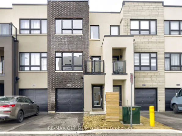 3077 Cherry Blossom Cmn, Burlington, ON L7M 2A9